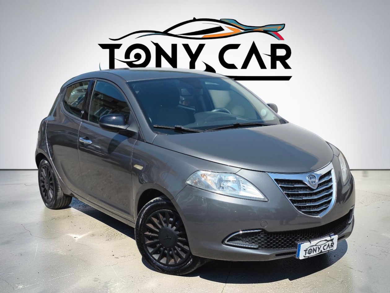 Lancia Ypsilon 1.2 69cv GPL