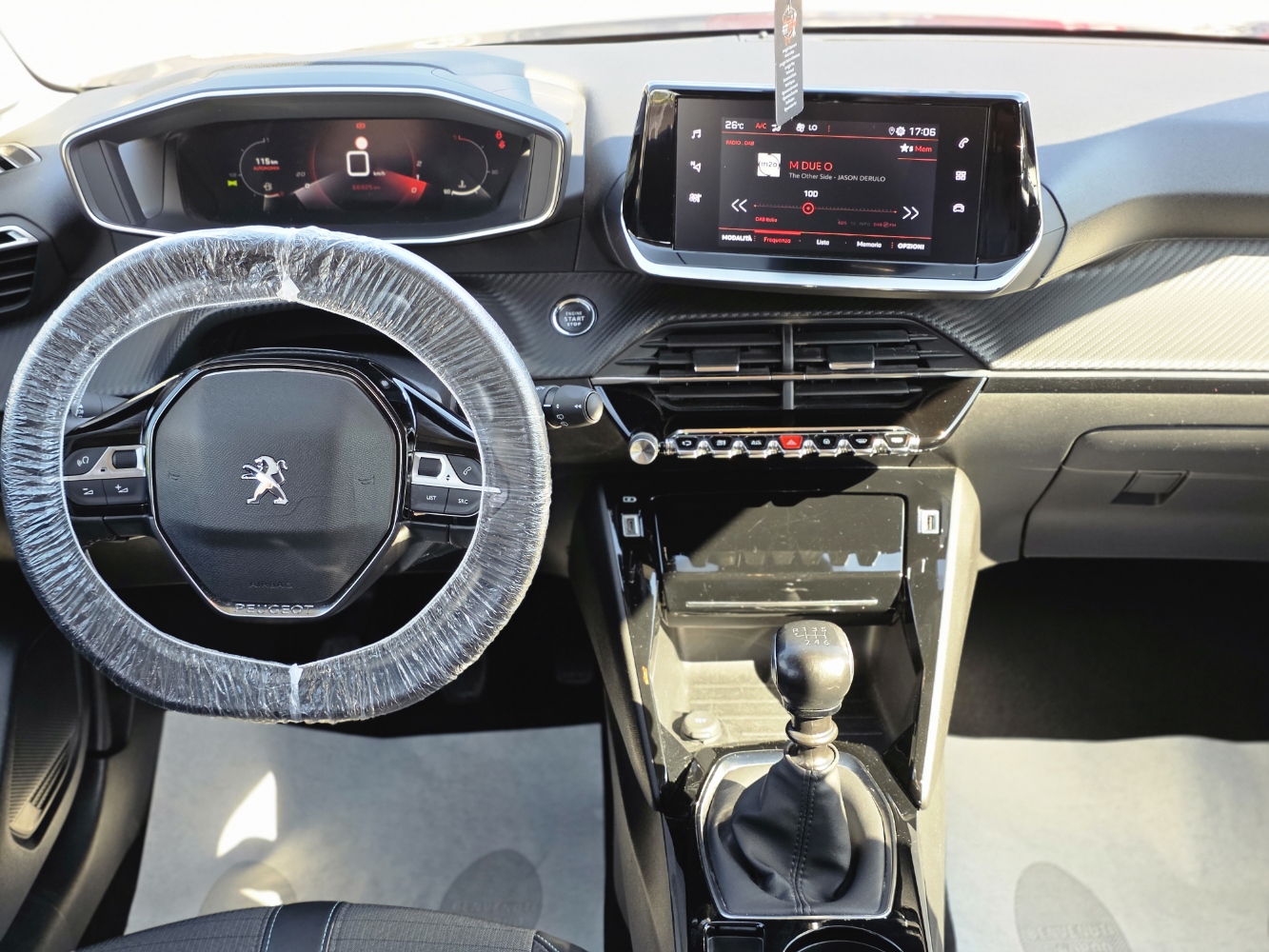 
								Peugeot 208 1.5 100cv full									