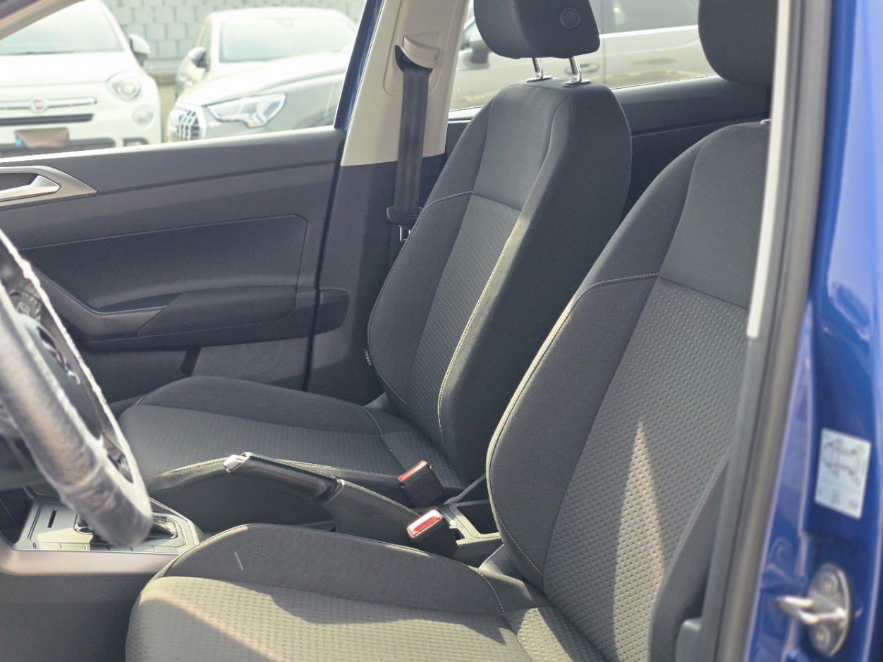 
								Volkswagen Polo 1.0 TSI 95cv full									