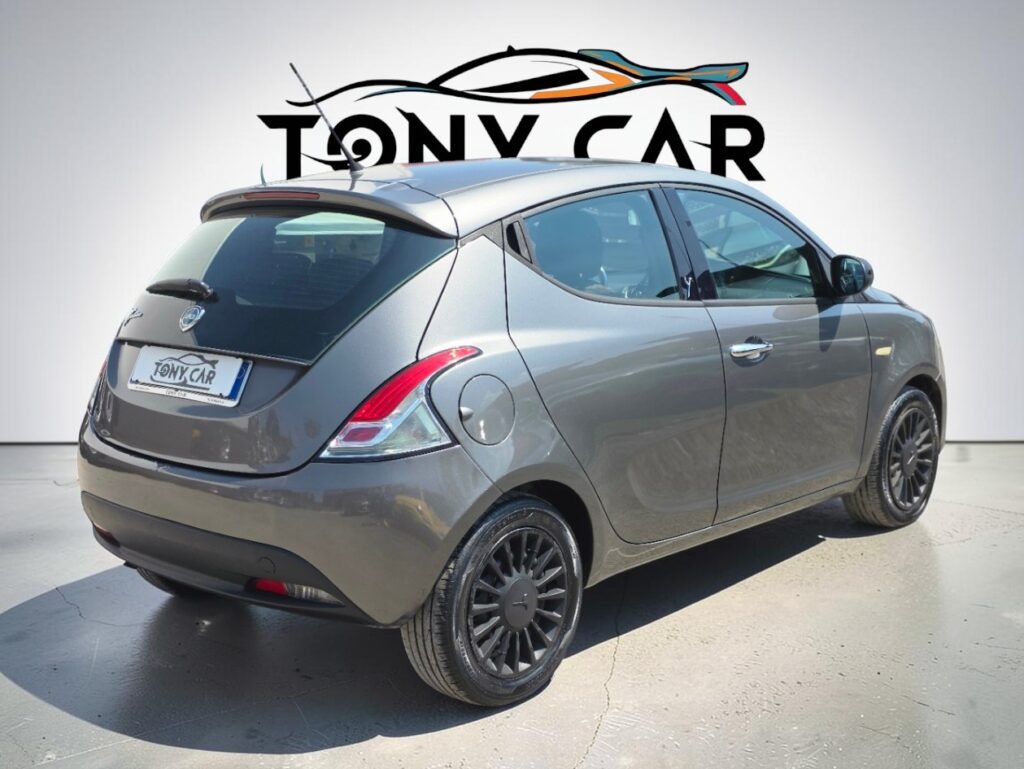 Lancia Ypsilon 1.2 69cv GPL